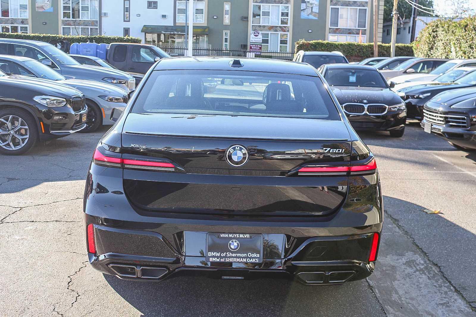 Thumbnail: 2026 BMW 7 Series - 9