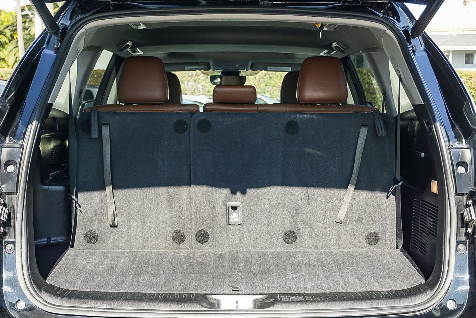 Thumbnail: 2017 Toyota Highlander - 28