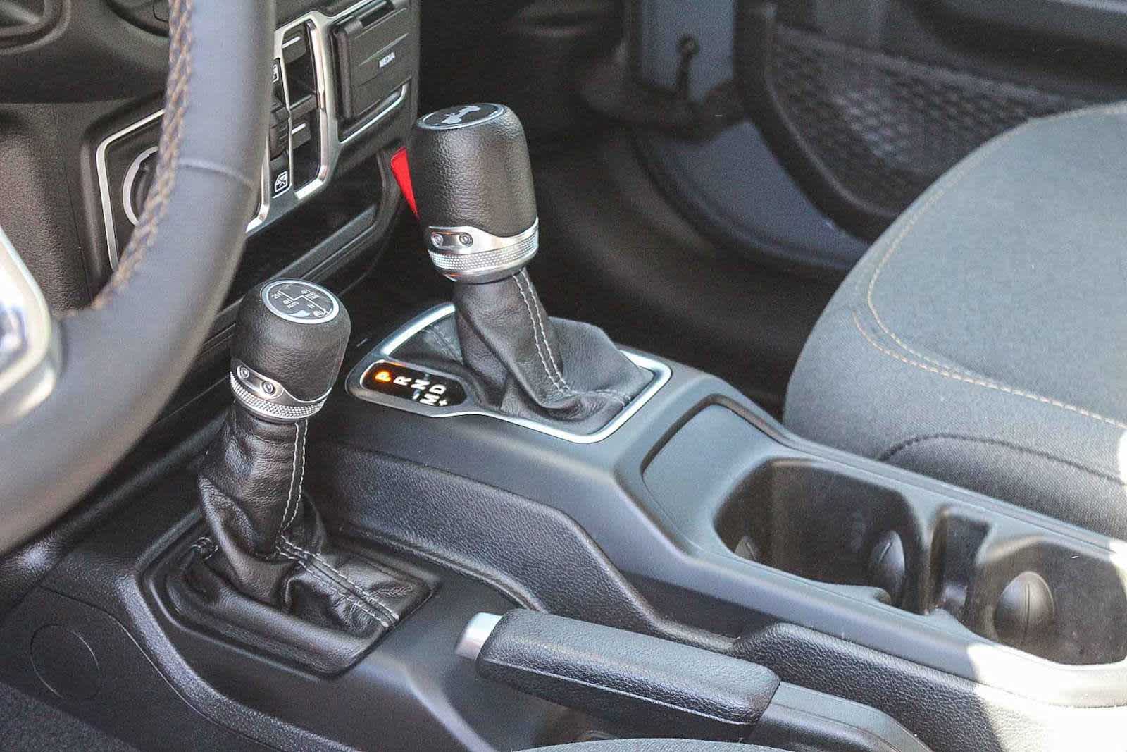 Thumbnail: 2024 Jeep Wrangler - 18