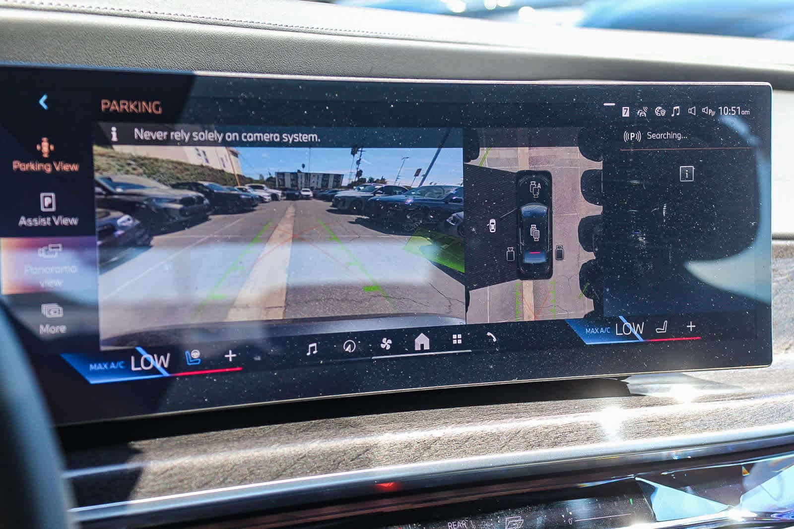 Thumbnail: 2026 BMW i7 - 23