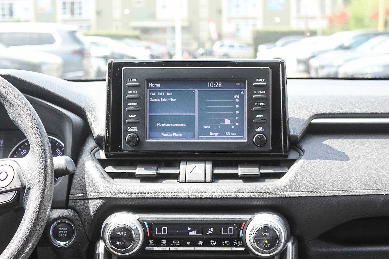 2019 Toyota RAV4 XLE 14