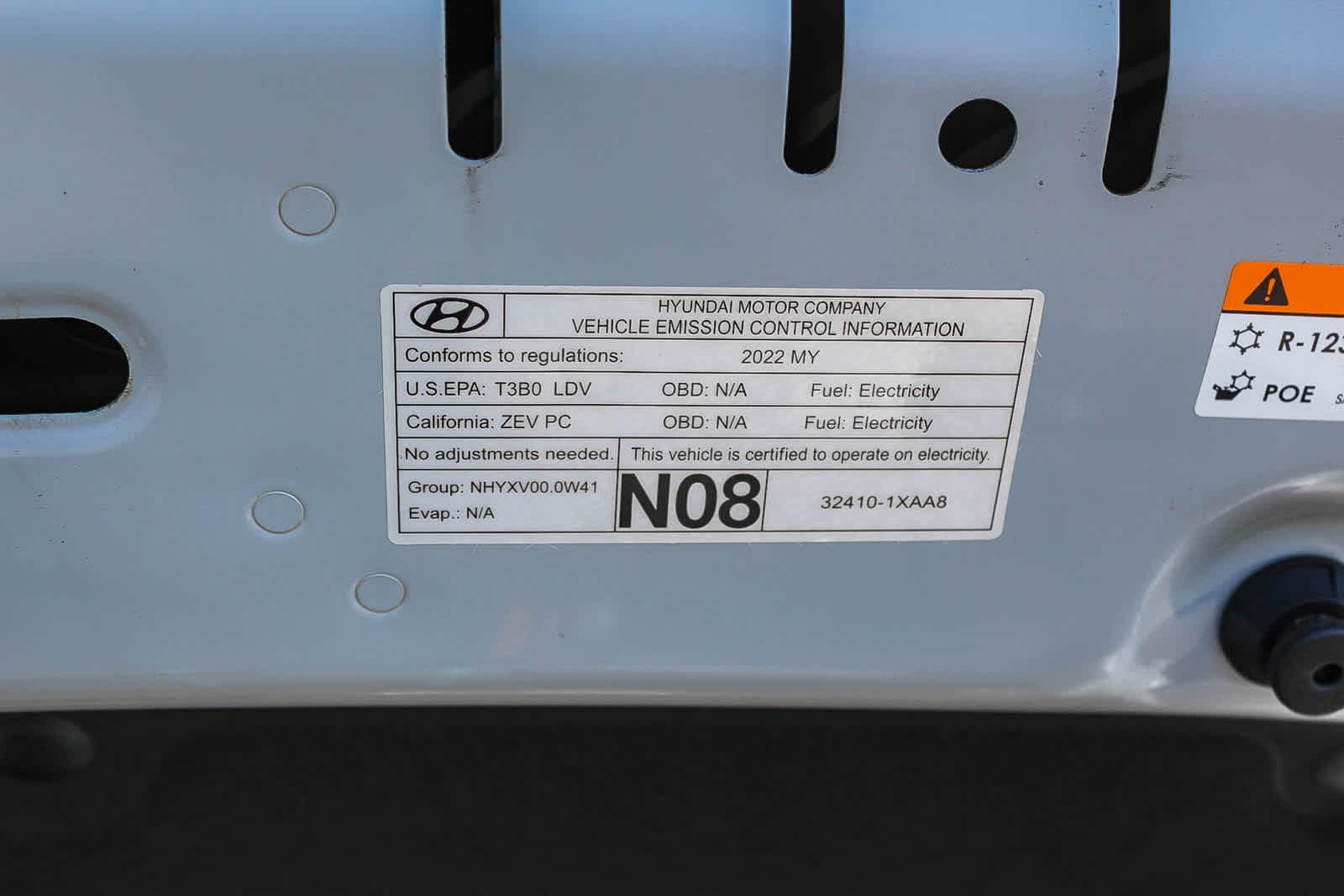 Thumbnail: 2022 Hyundai Ioniq 5 - 26