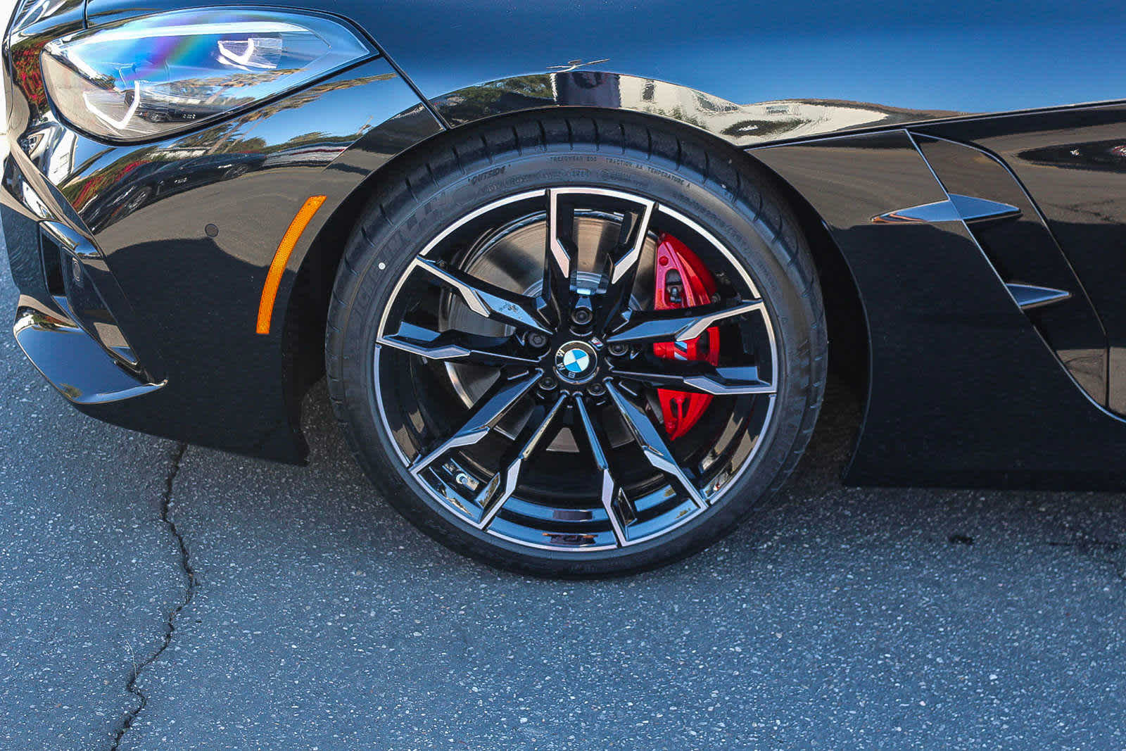 Thumbnail: 2025 BMW Z4 - 8