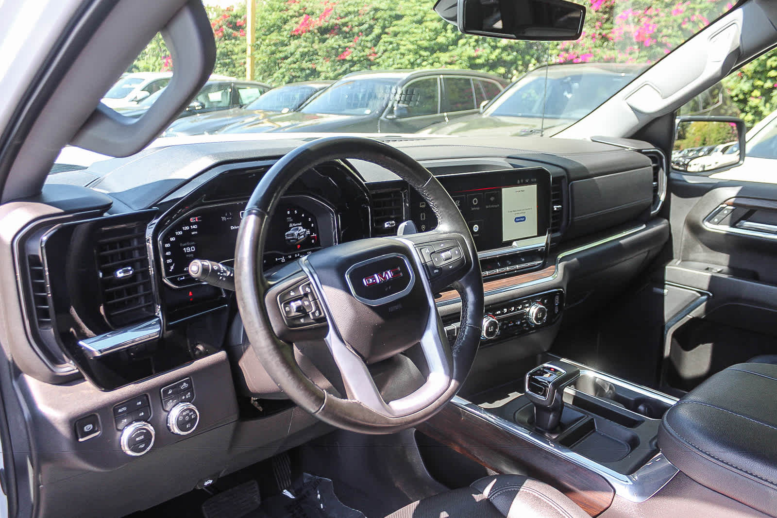 Thumbnail: 2024 GMC Sierra 1500 - 17