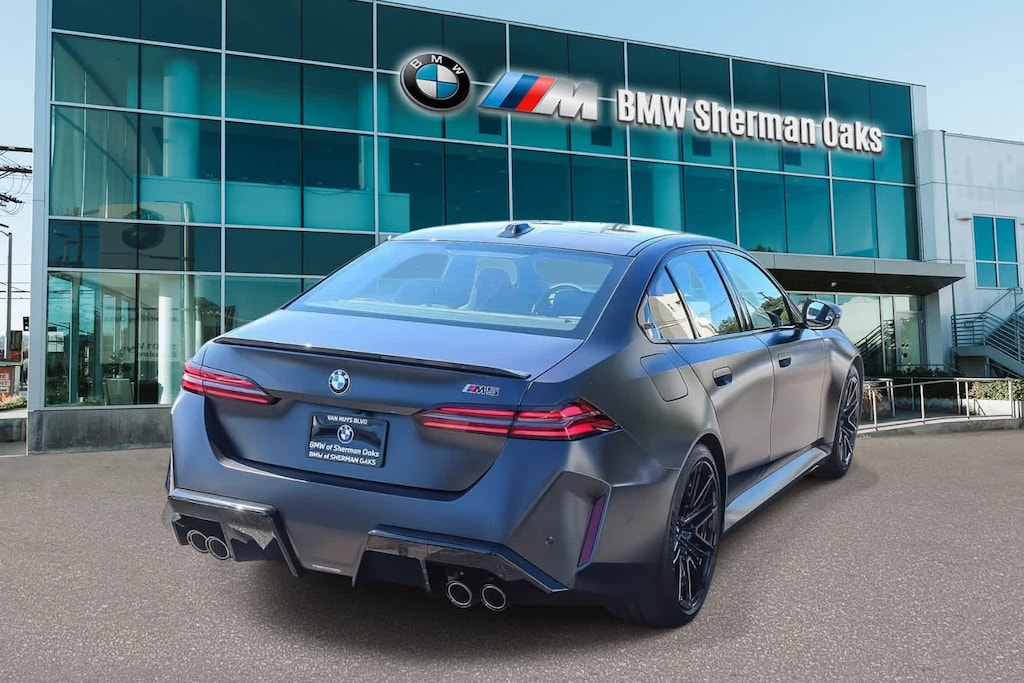 New 2026 BMW M5 Sedan