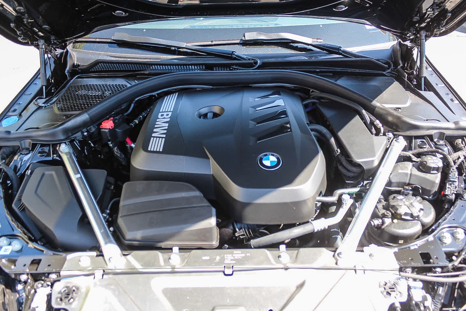 Thumbnail: 2027 BMW 4 Series - 26