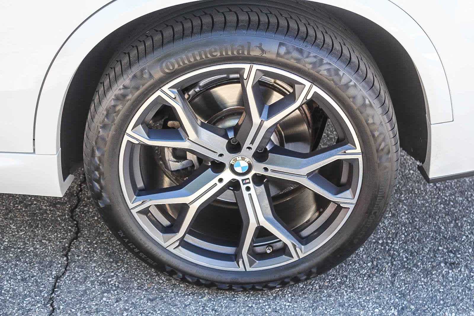 Thumbnail: 2021 BMW X5 - 8