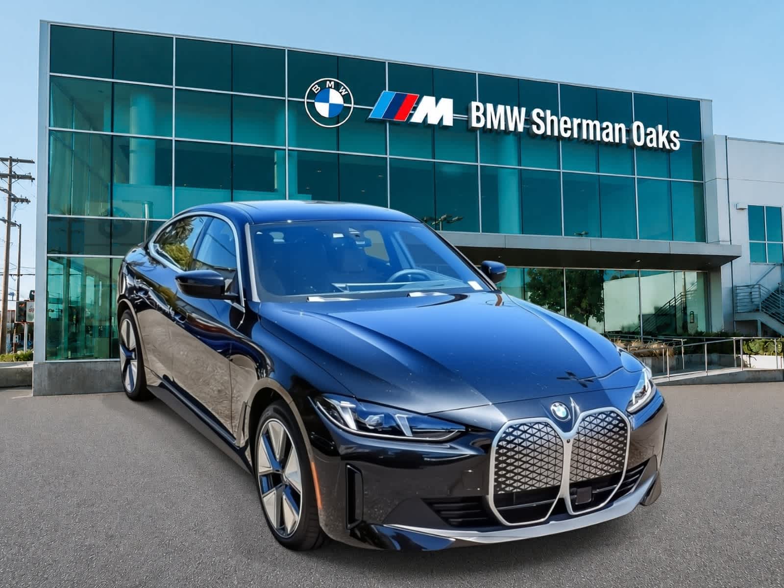 Thumbnail: 2026 BMW i4 - 3