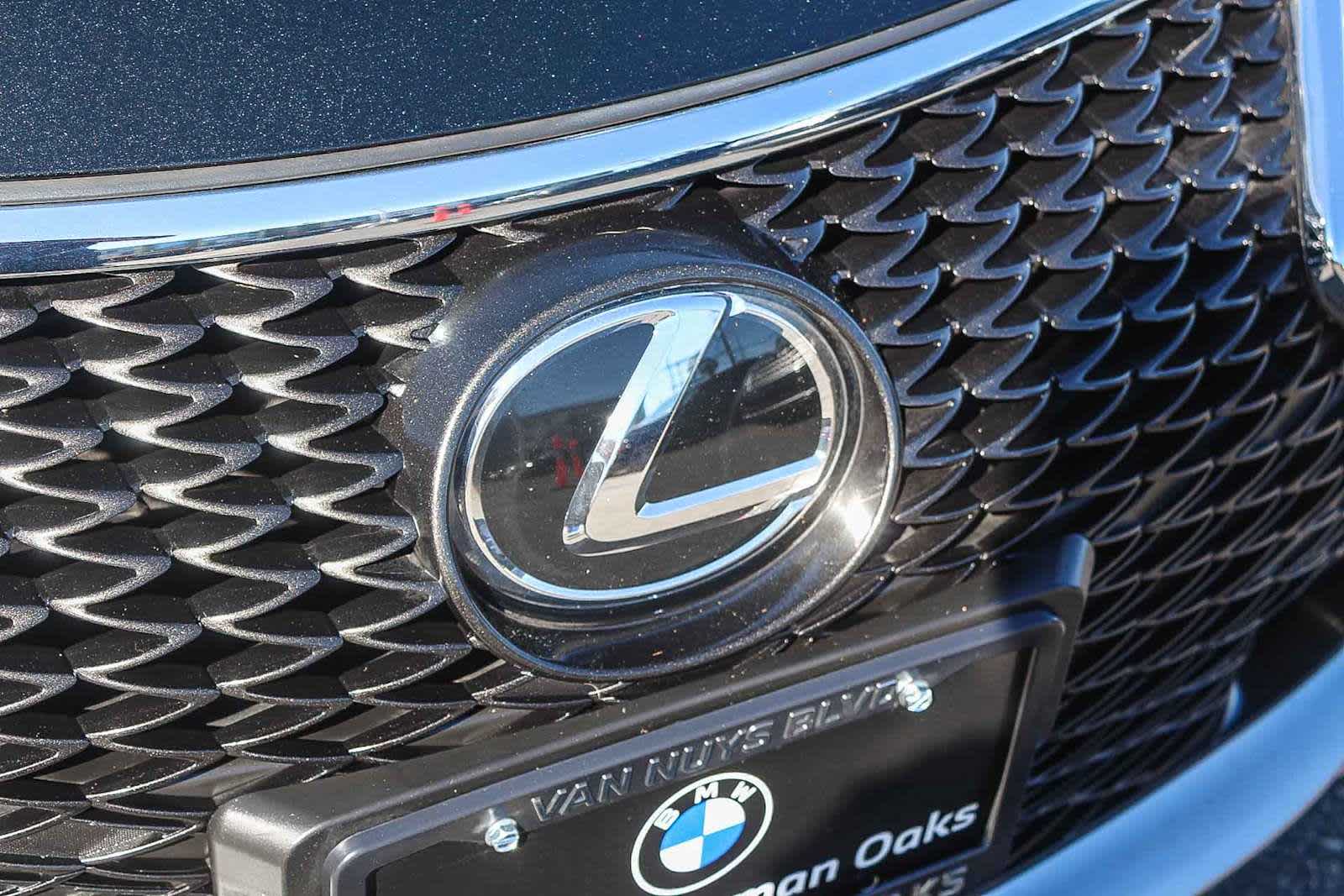 Thumbnail: 2017 Lexus RC - 11