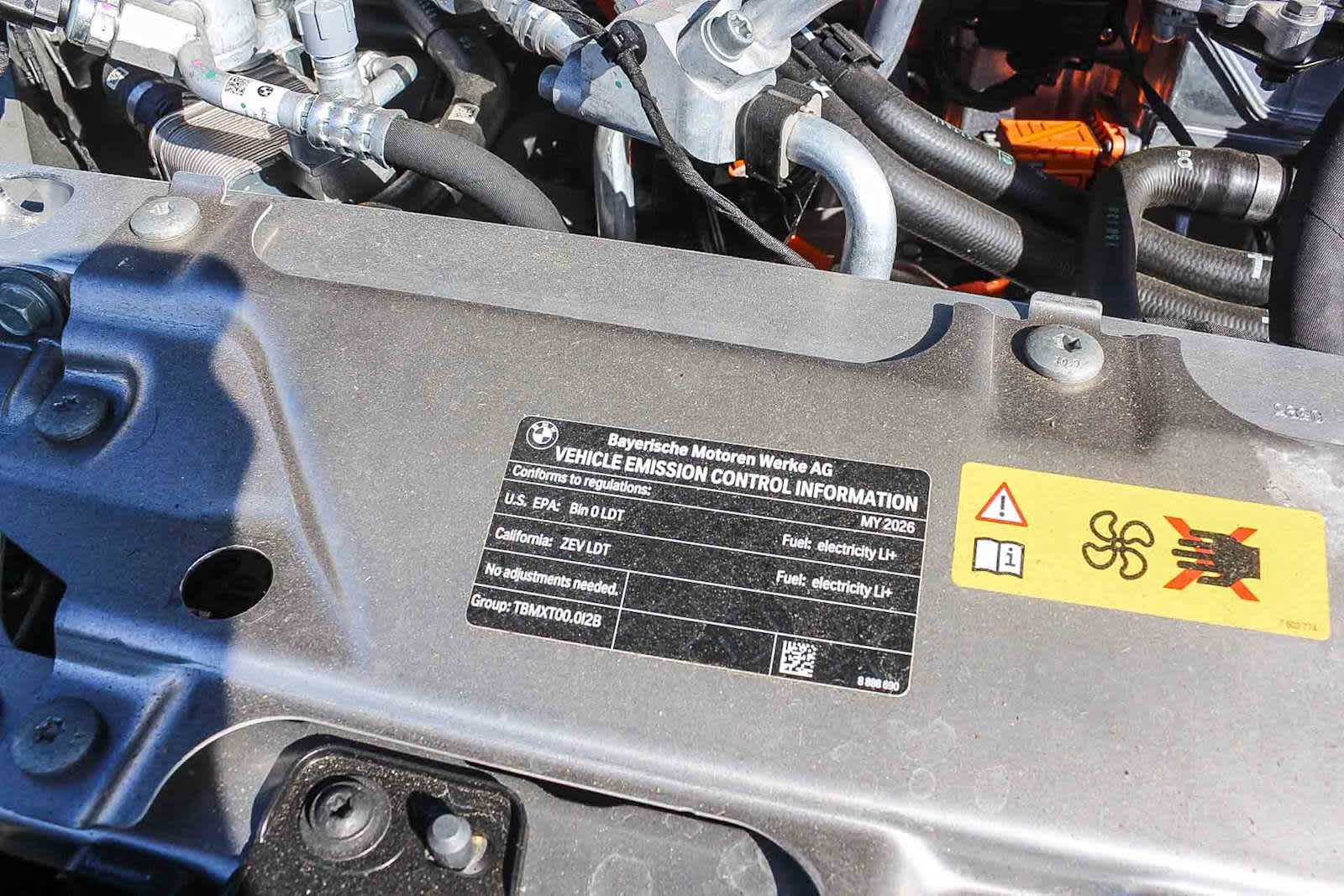 Thumbnail: 2026 BMW iX - 27