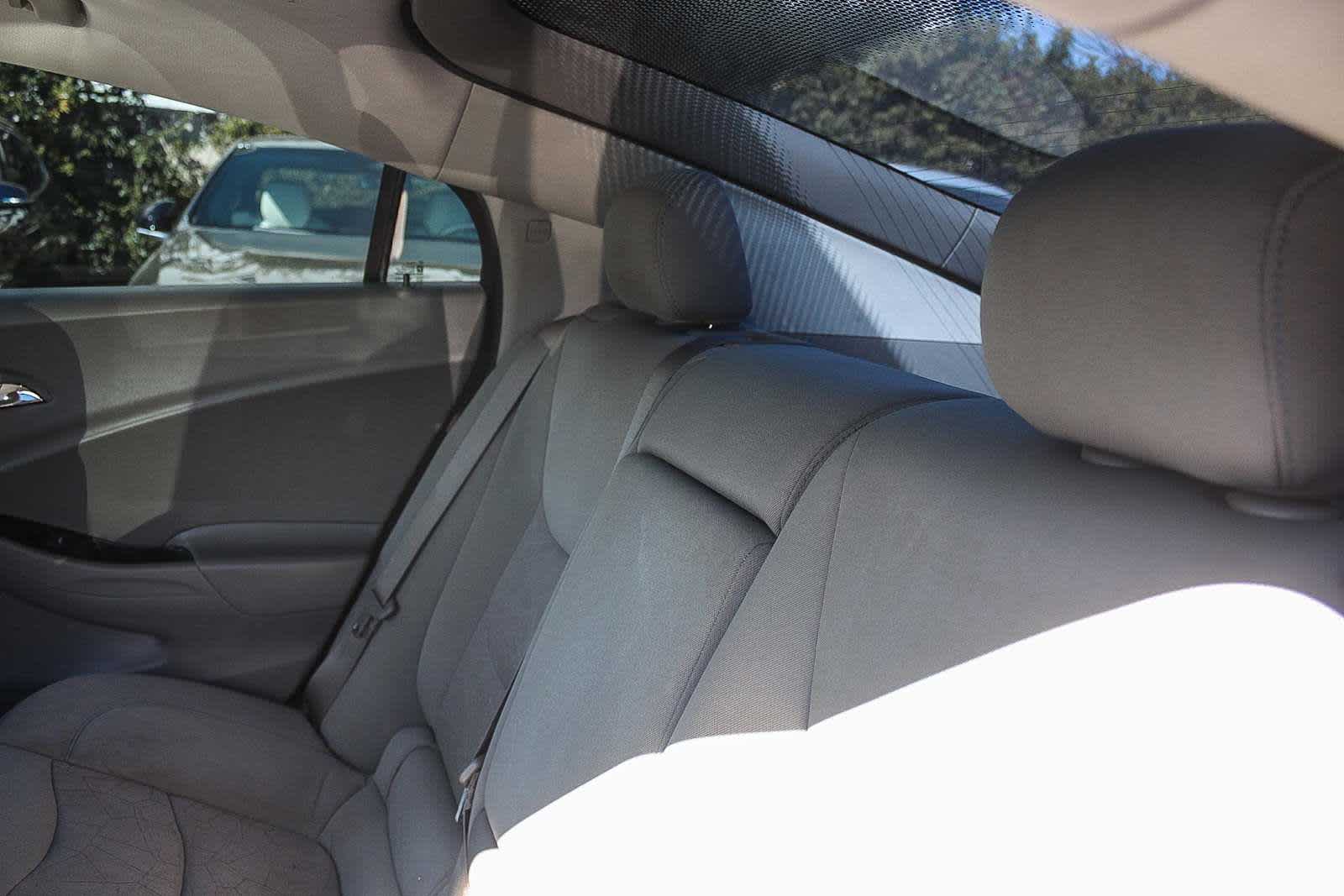 Thumbnail: 2017 Chevrolet Volt - 18