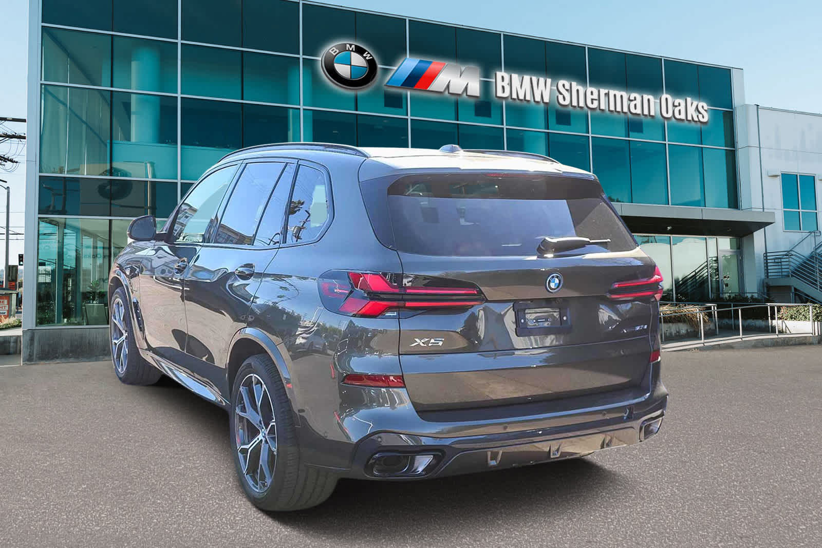 Thumbnail: 2026 BMW X5 - 6