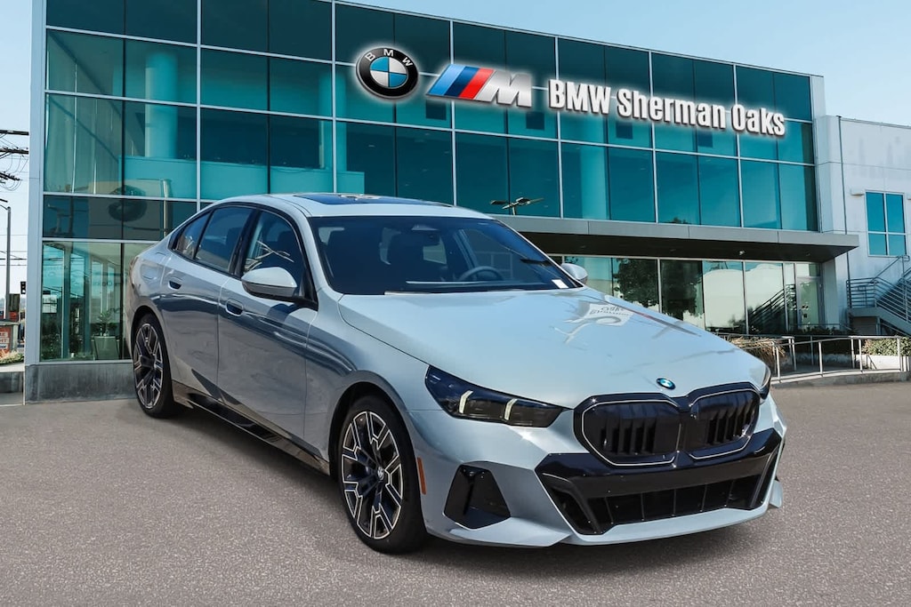 New 2026 BMW 530i Sedan