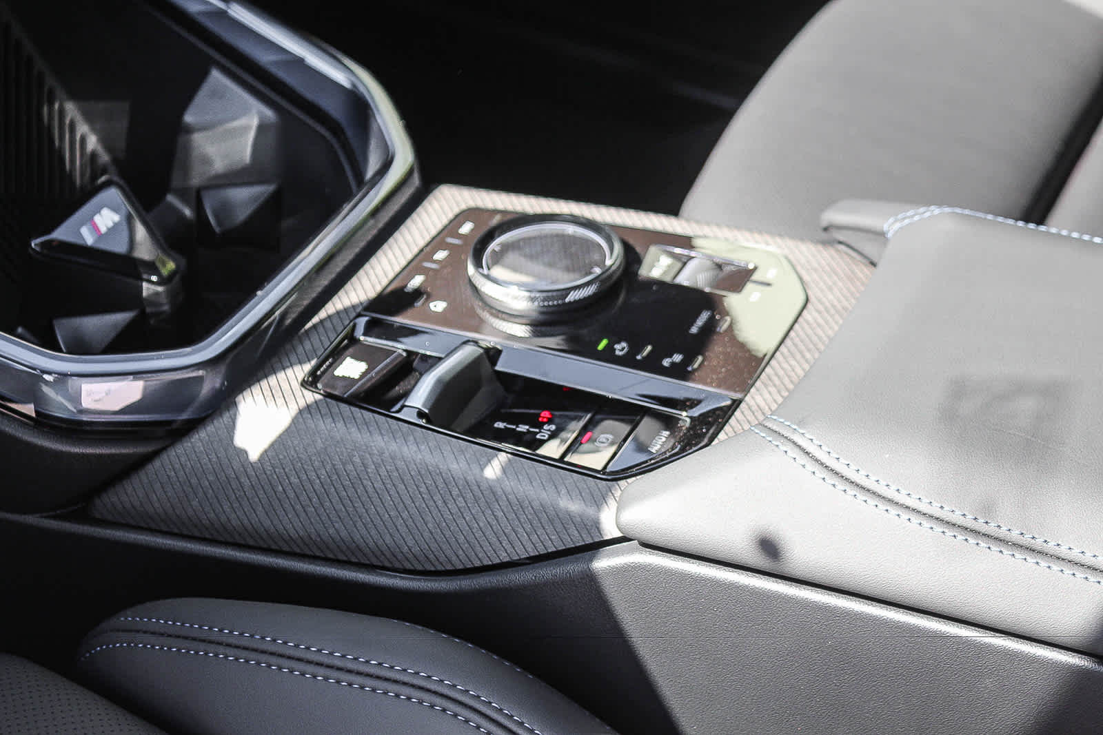 2026 BMW X3 30 - Photo 18