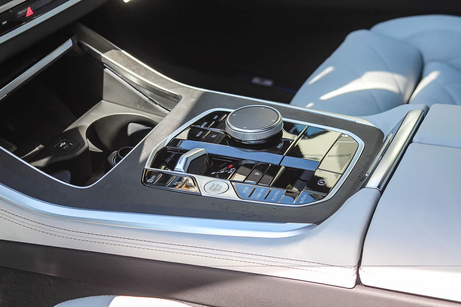Thumbnail: 2026 BMW X5 - 18