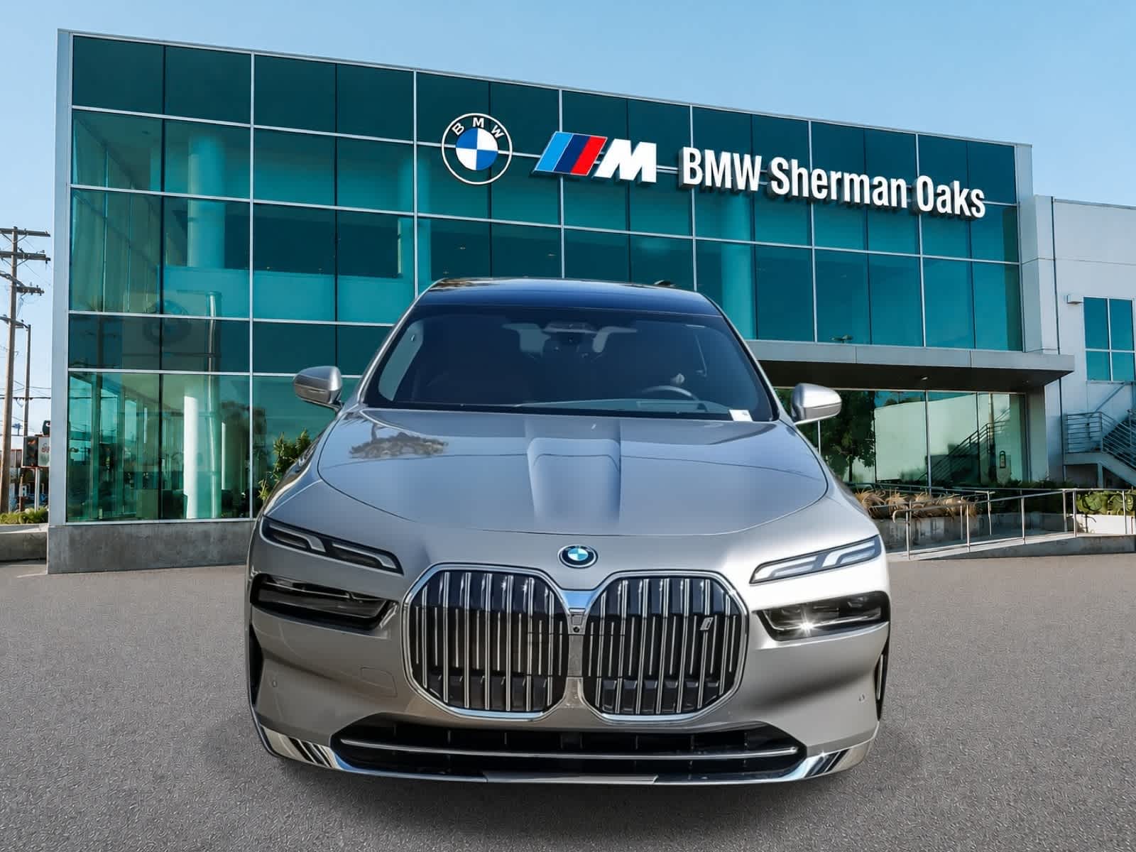 Thumbnail: 2026 BMW i7 - 2