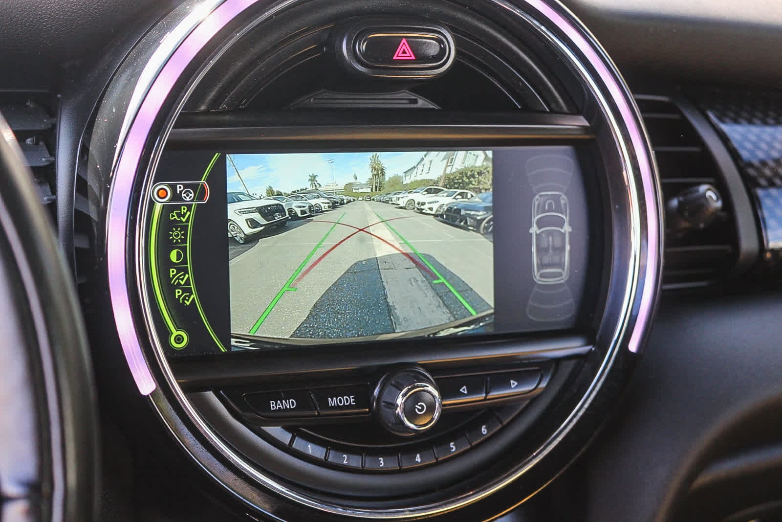 Thumbnail: 2018 MINI Cooper Convertible - 23