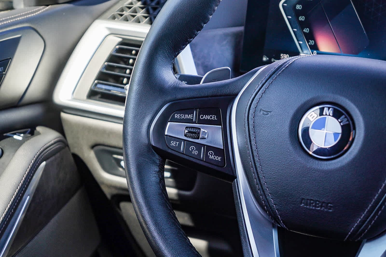 Thumbnail: 2025 BMW X5 - 16