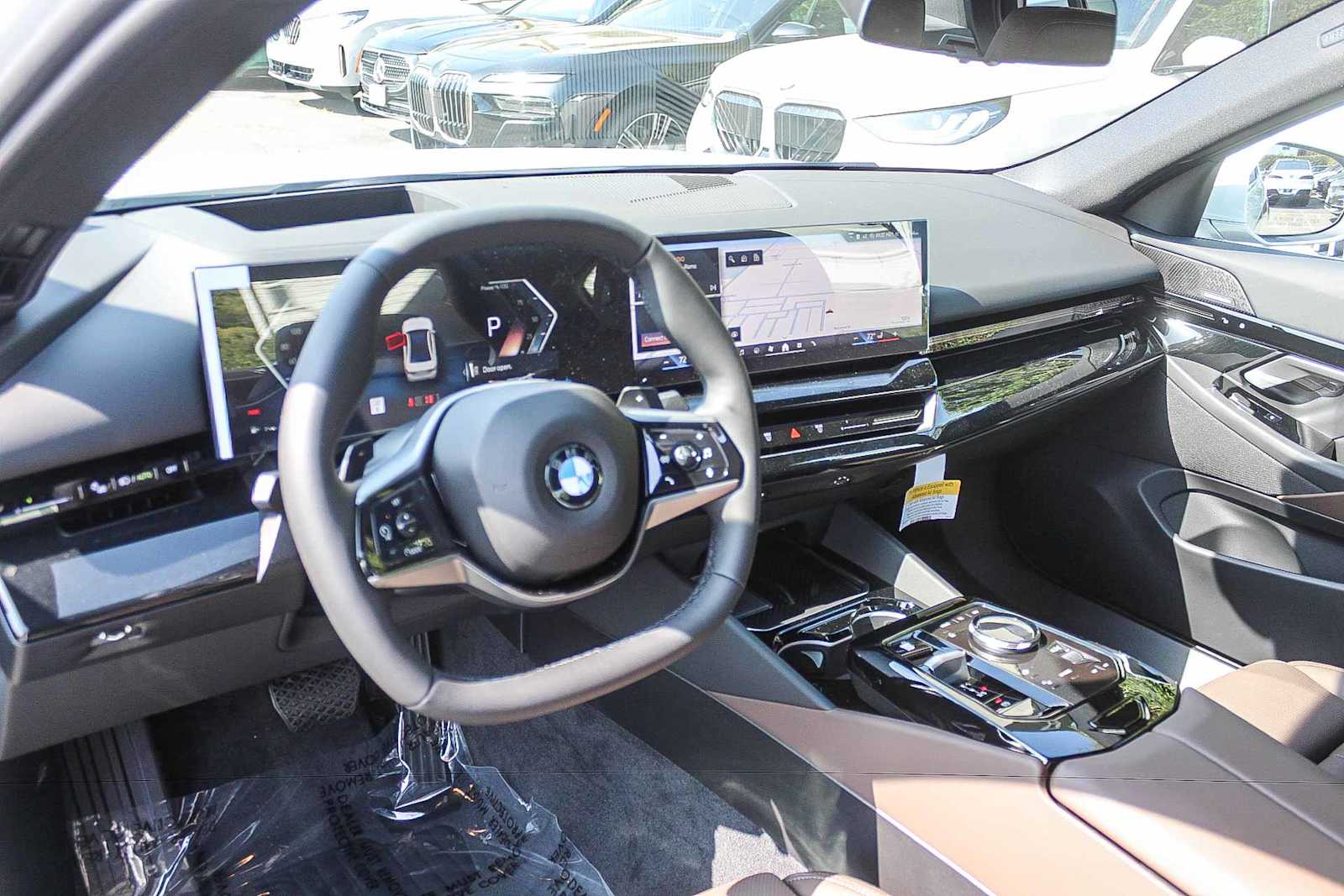 Thumbnail: 2026 BMW 5 Series - 15