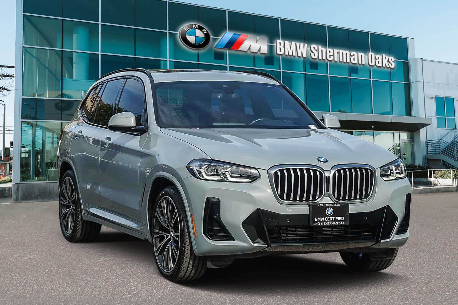 Thumbnail: 2022 BMW X3 - 10