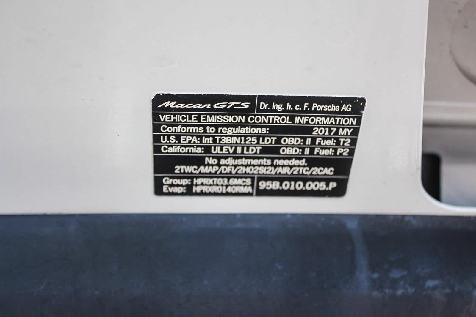 Thumbnail: 2020 Porsche Macan - 27