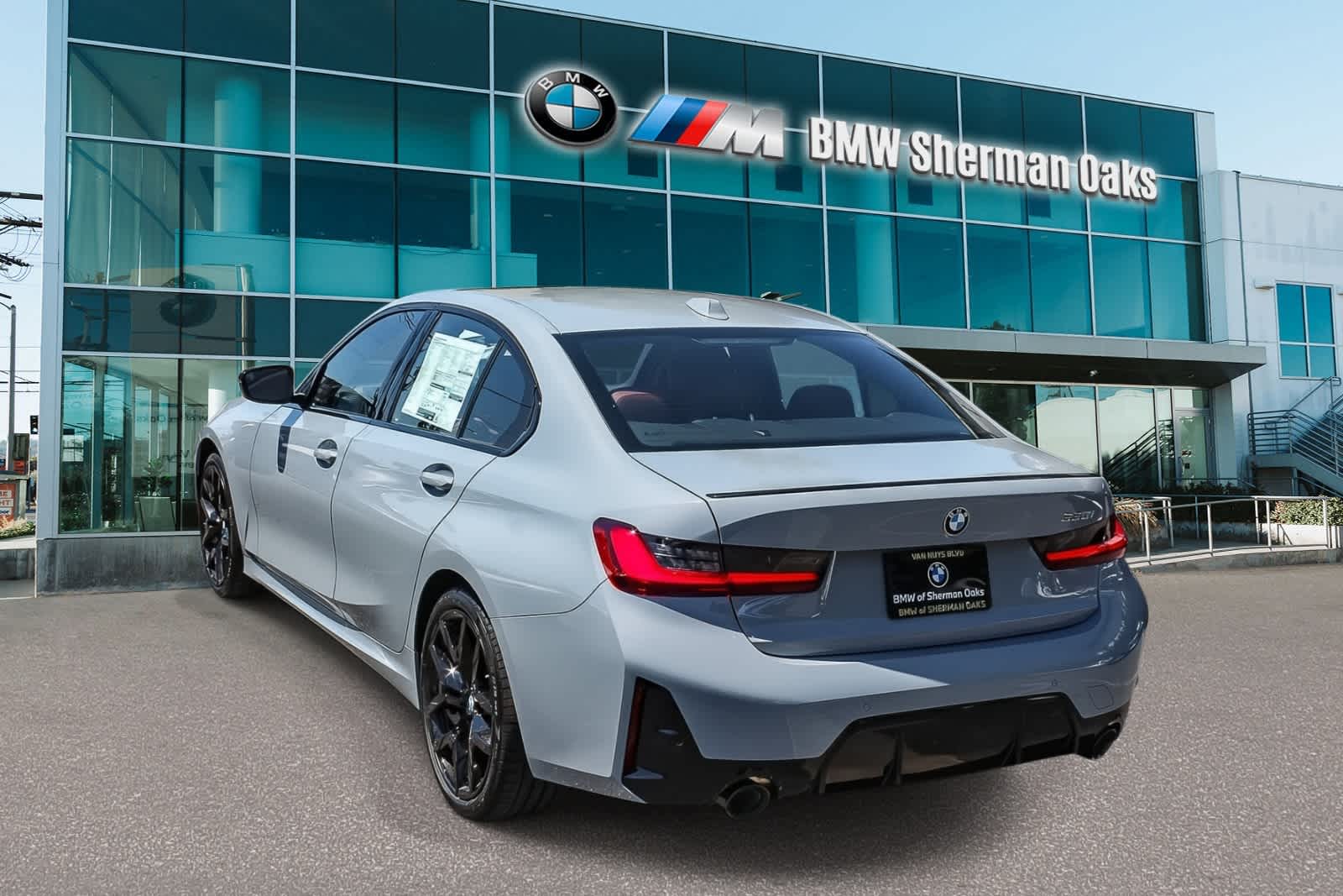 Thumbnail: 2026 BMW 3 Series - 6