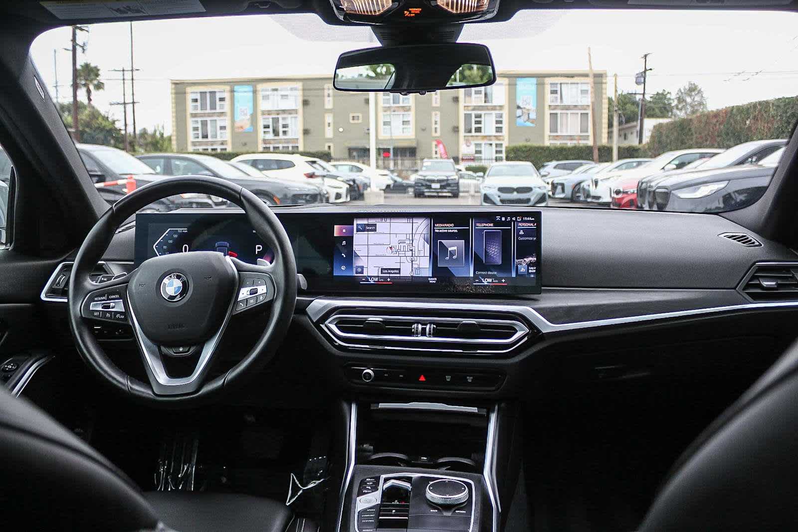 Thumbnail: 2024 BMW 3 Series - 12