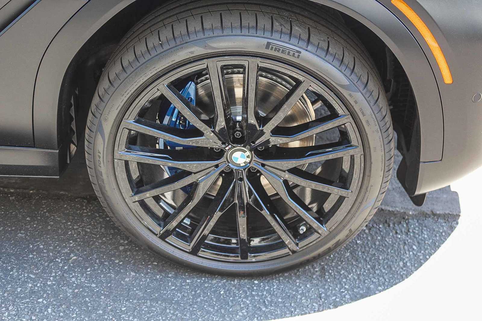 Thumbnail: 2026 BMW X6 - 9