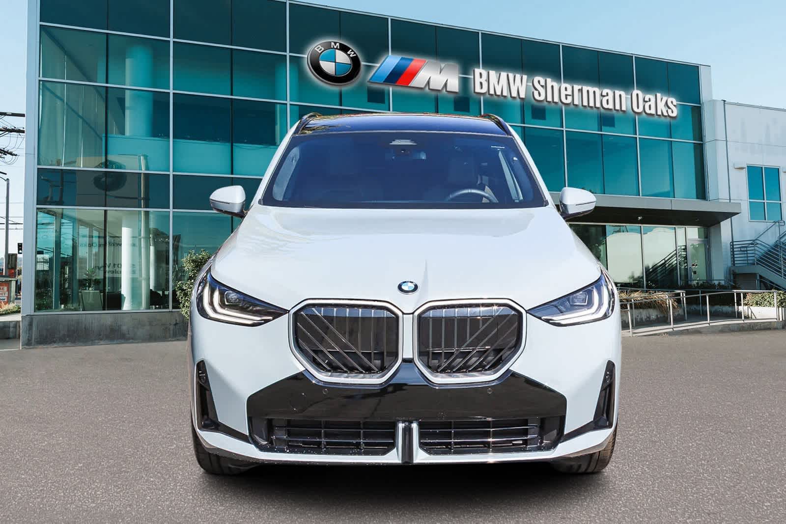 Thumbnail: 2026 BMW X3 - 2