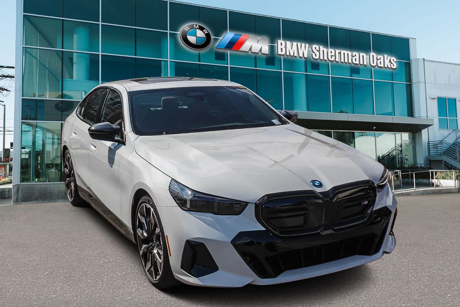 Thumbnail: 2025 BMW i5 - 3