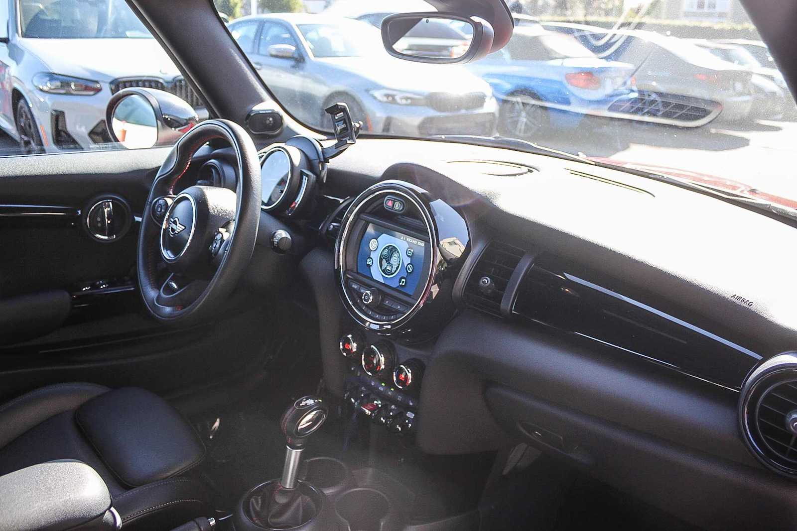 Thumbnail: 2019 MINI Cooper Convertible - 14