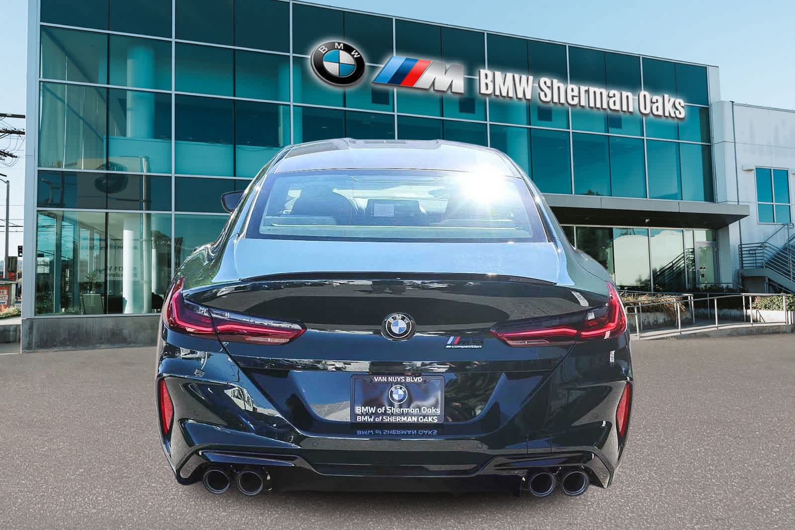 Thumbnail: 2025 BMW M8 - 5