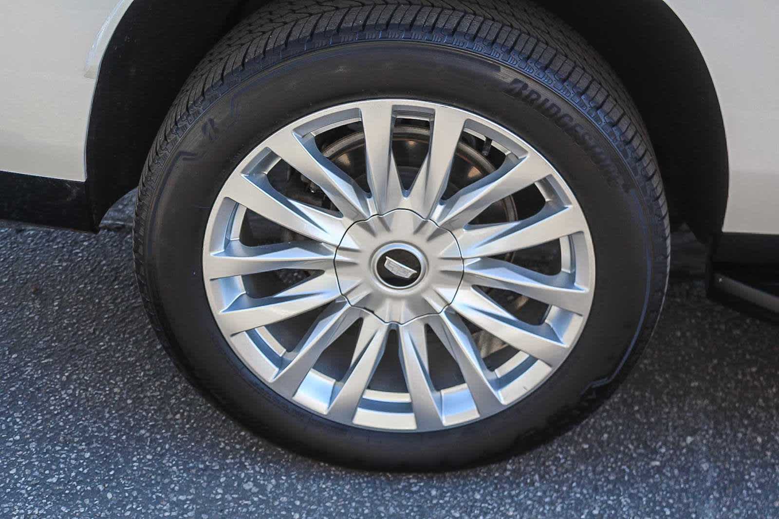 Thumbnail: 2022 Cadillac Escalade - 8