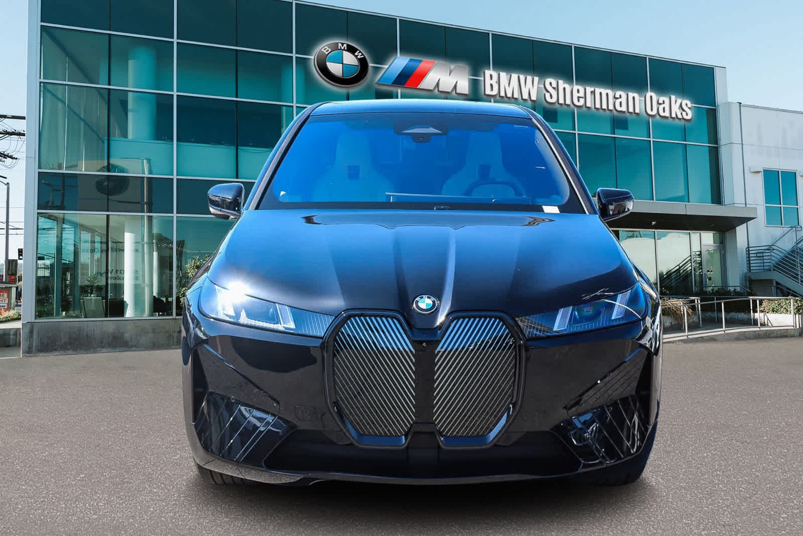 Thumbnail: 2026 BMW iX - 2