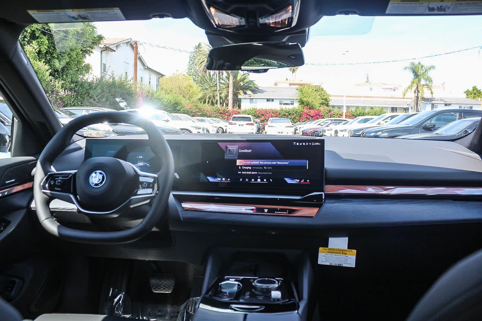 Thumbnail: 2026 BMW i5 - 12