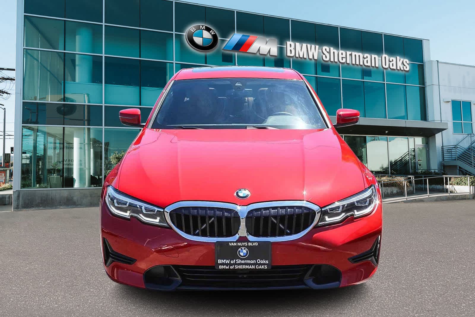 Thumbnail: 2021 BMW 3 Series - 2