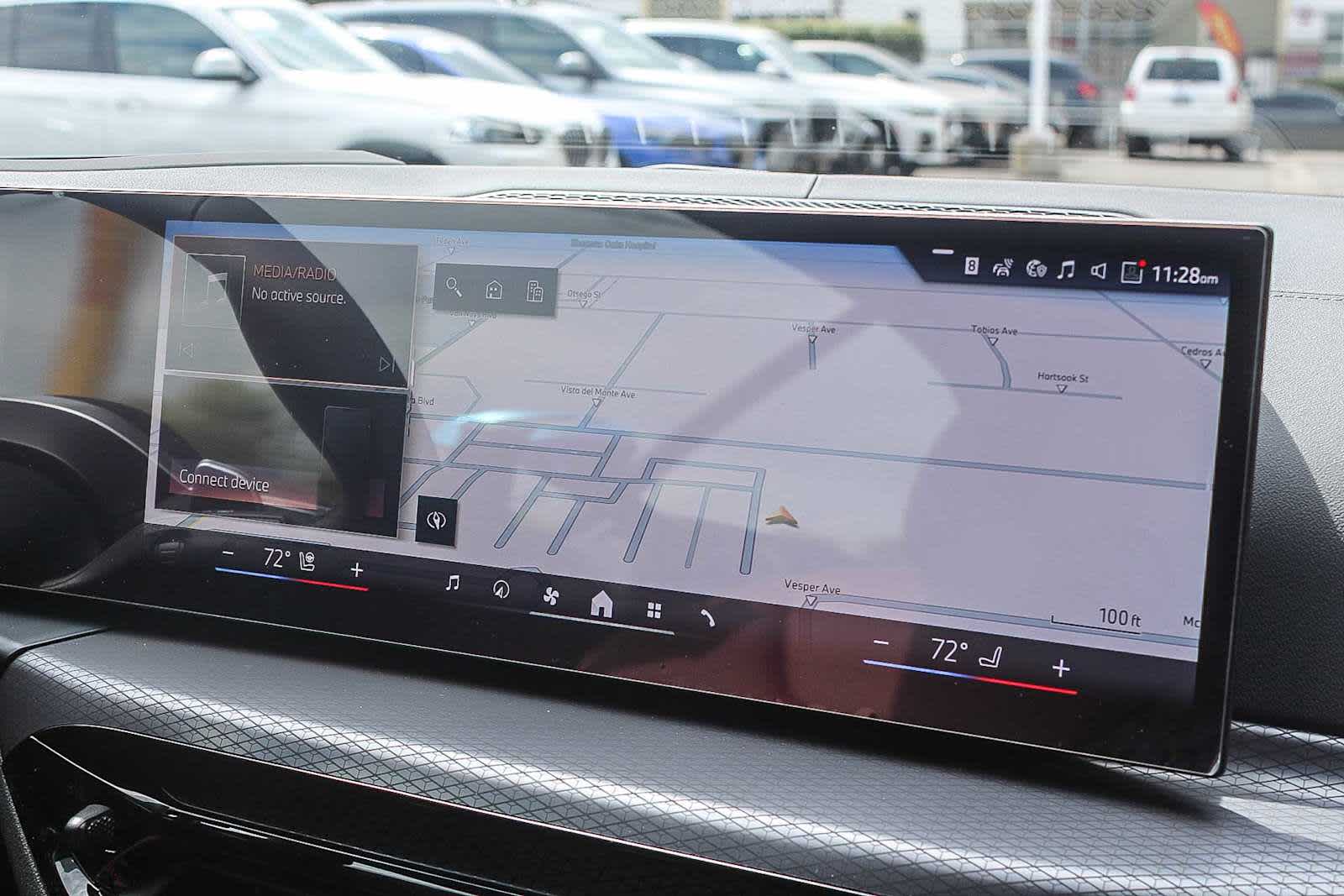 Thumbnail: 2026 BMW 4 Series - 13