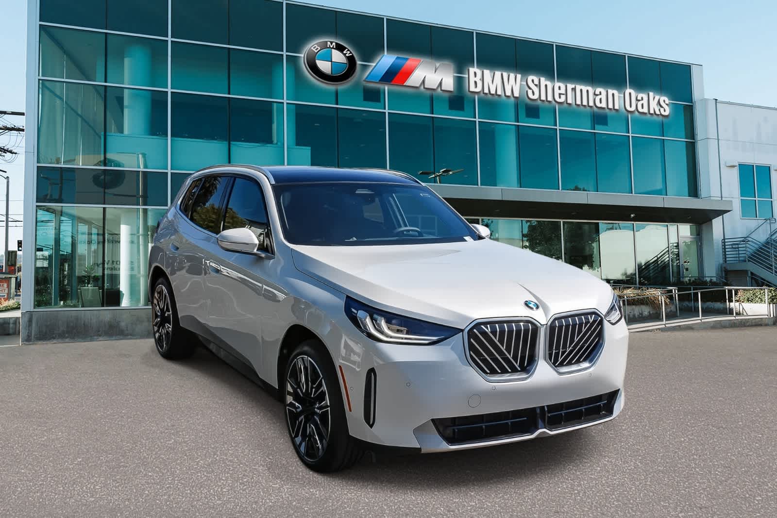 Thumbnail: 2026 BMW X3 - 3