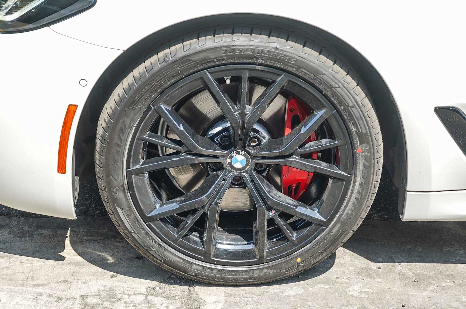 Thumbnail: 2023 BMW 5 Series - 9