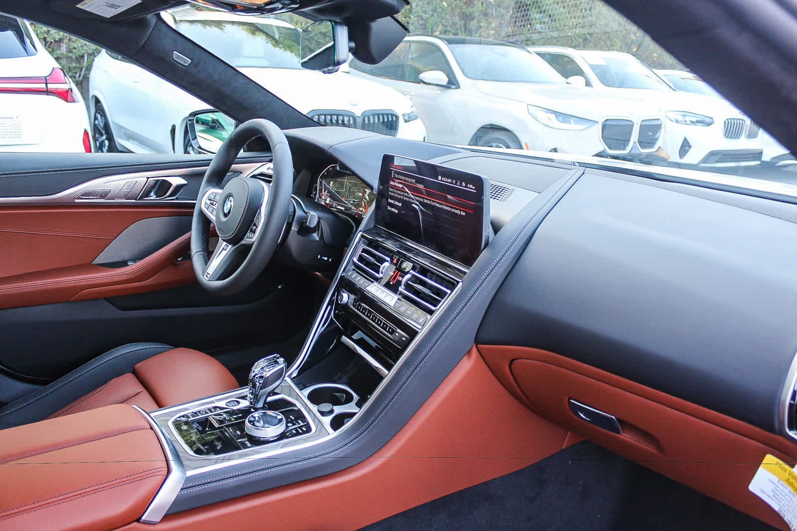 Thumbnail: 2026 BMW 8 Series - 15
