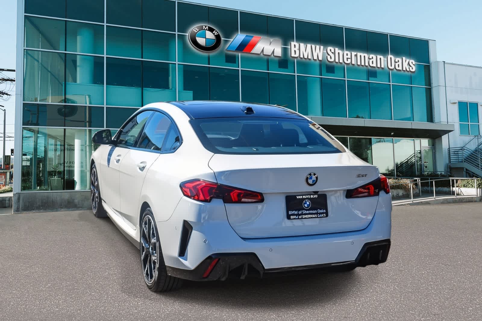 2026 BMW 228i photo 5