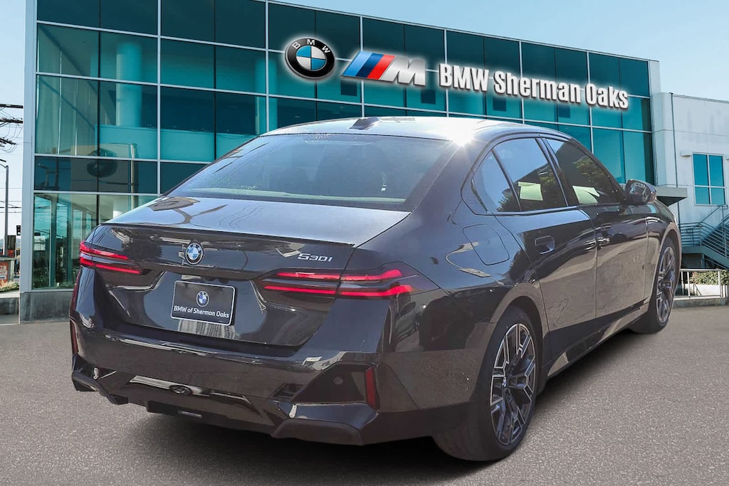 New 2026 BMW 530i Sedan