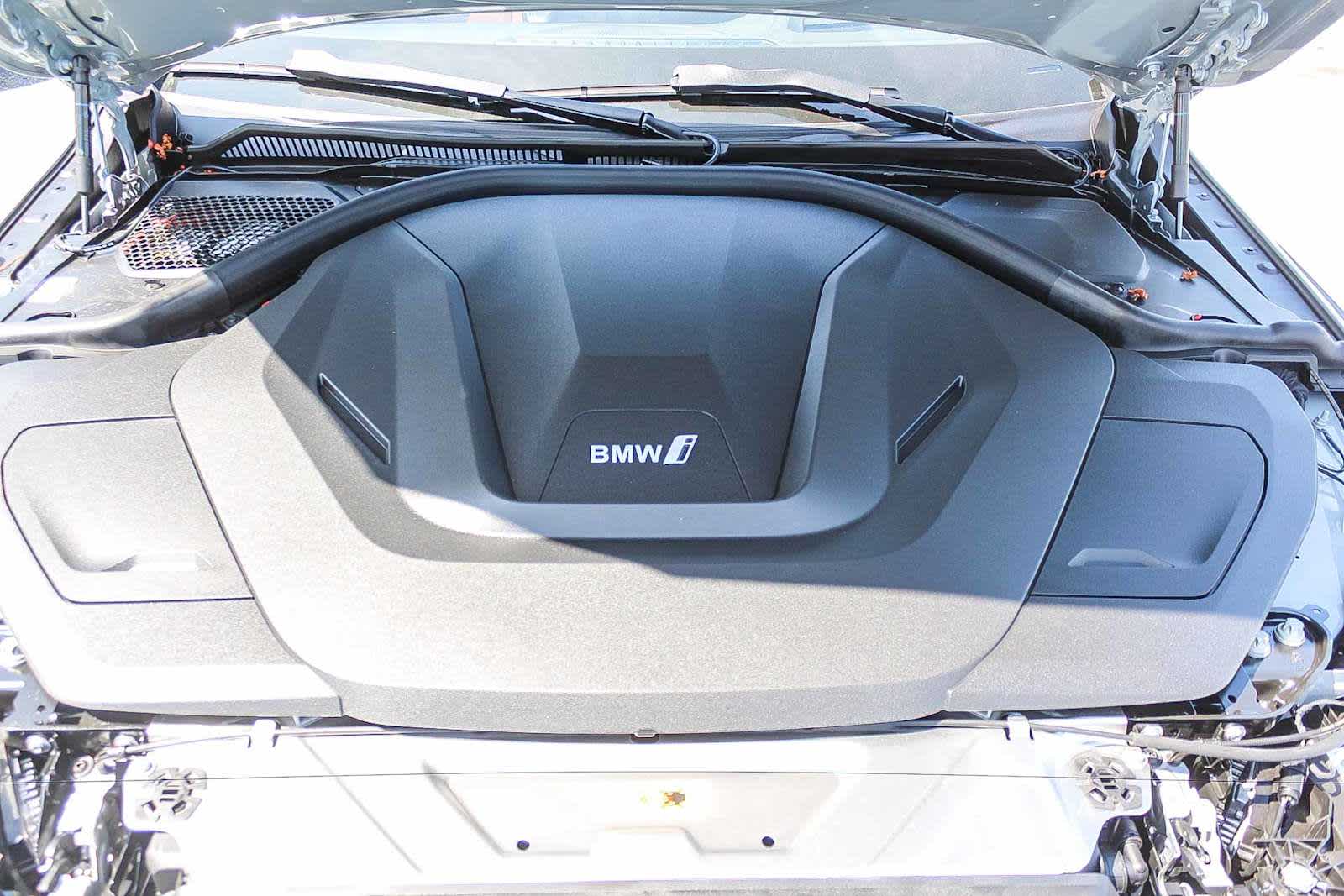 Thumbnail: 2026 BMW i4 - 39