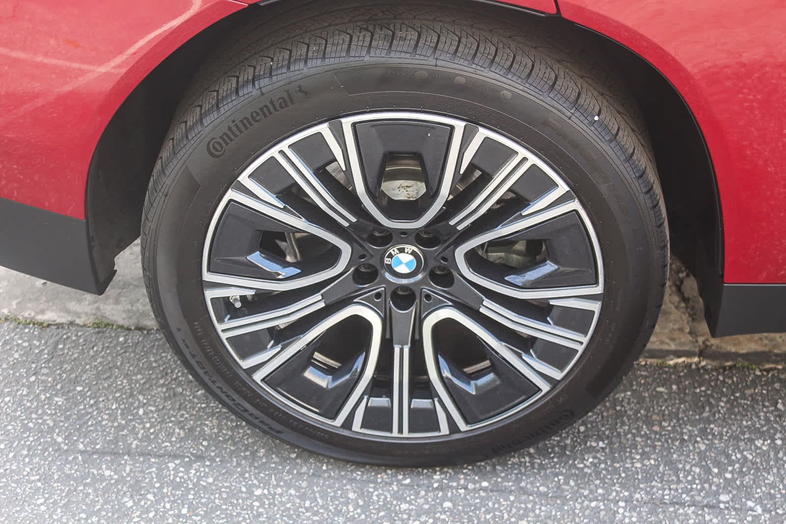 2025 BMW X3 30 xDrive photo 3