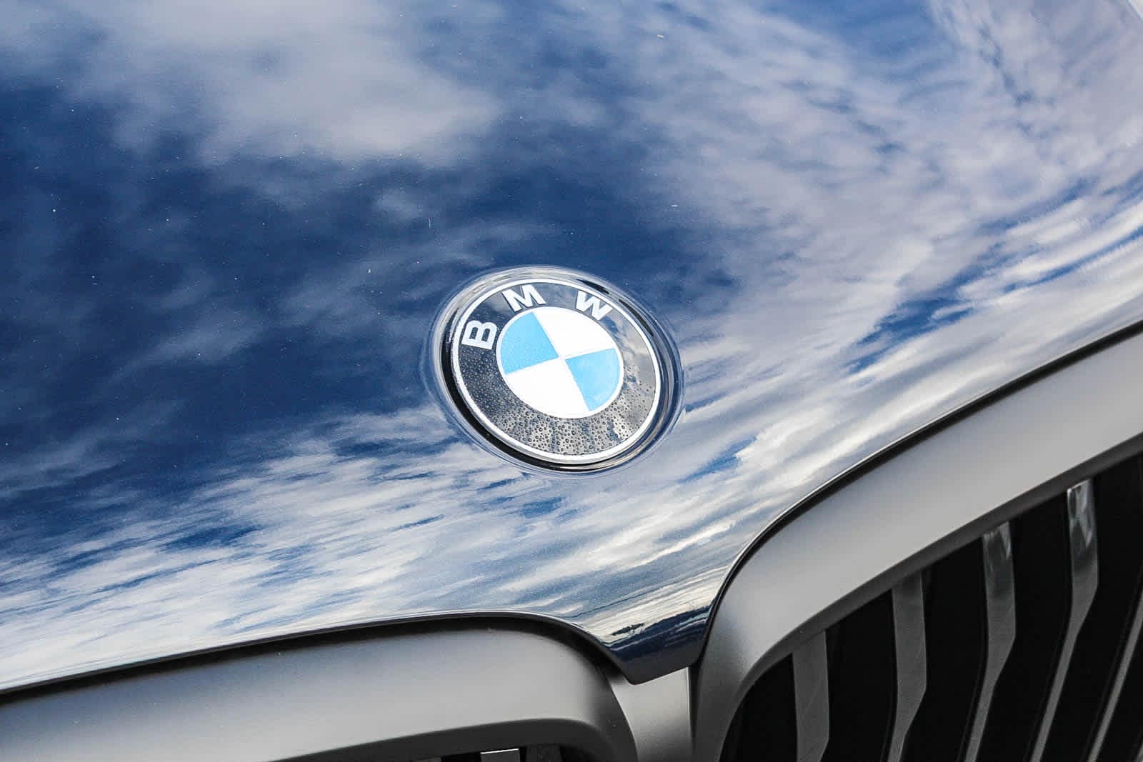 Thumbnail: 2026 BMW X5 - 11