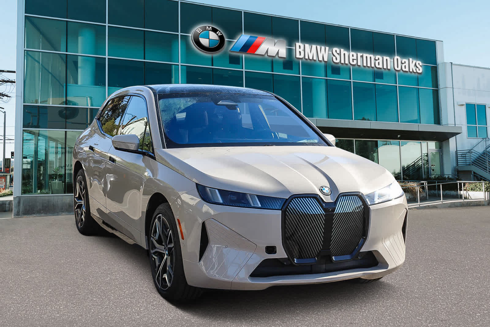 Thumbnail: 2026 BMW iX - 3