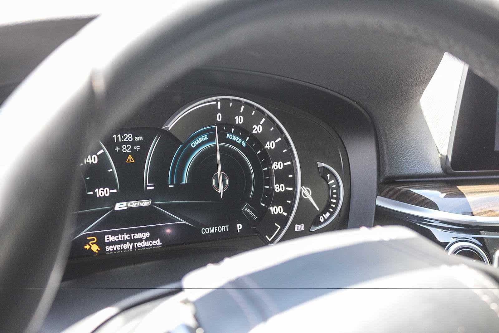 2019 BMW 5 Series 530e - Photo 20