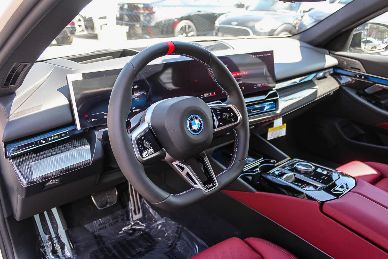 Thumbnail: 2025 BMW i5 - 17