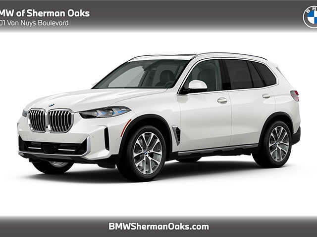 2026 BMW X5 xDrive40i Hero Image