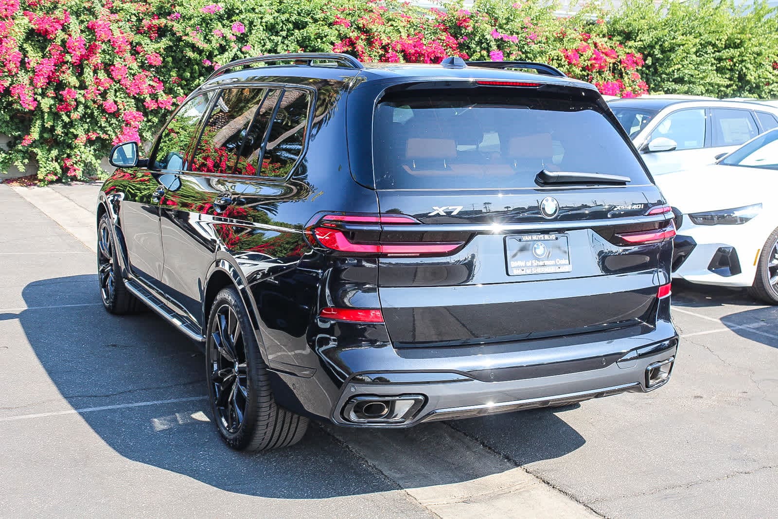 Thumbnail: 2026 BMW X7 - 6